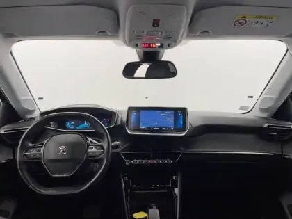 Photo 29 Peugeot 208  Electrique 50 kWh 136ch