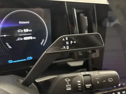 Photo 38 Renault Espace  E-Tech hybrid 200