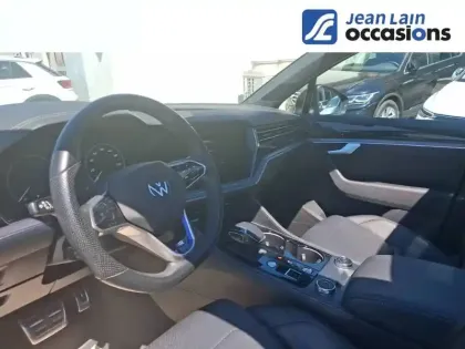 Photo 10 Volkswagen Touareg  3.0 V6 eHybrid 462 ch Tiptronic 8 4Motion