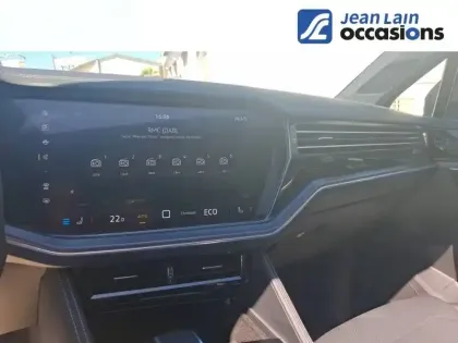 Photo 15 Volkswagen Touareg  3.0 V6 eHybrid 462 ch Tiptronic 8 4Motion