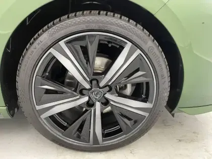 Photo 28 Peugeot 308  PureTech 130ch S&S EAT8