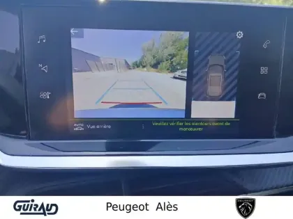 Photo 20 Peugeot 2008  PureTech 130 S&S BVM6