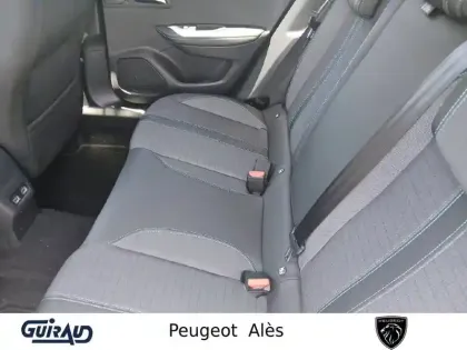 Photo 9 Peugeot 2008  PureTech 130 S&S BVM6