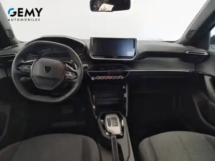 Photo 7 Peugeot 2008  Hybrid 136 e-DCS6