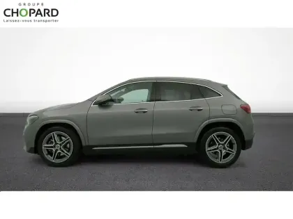 Photo 24 Mercedes GLA  200 d 8G-DCT