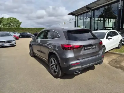 Photo 6 Mercedes GLA  200 d 8G-DCT