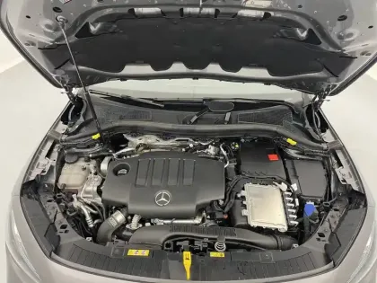 Photo 39 Mercedes GLA  200 d 8G-DCT