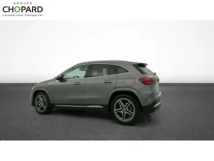 Photo 25 Mercedes GLA  200 d 8G-DCT
