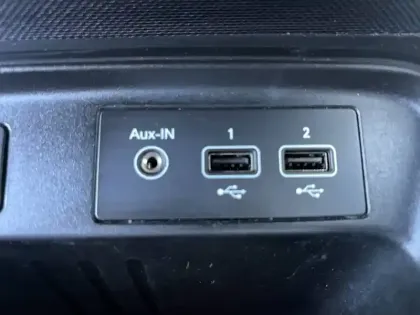 Photo 33 Renault Twingo  III E-Tech