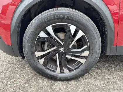 Photo 20 Peugeot 2008  PureTech 130 S&S EAT8