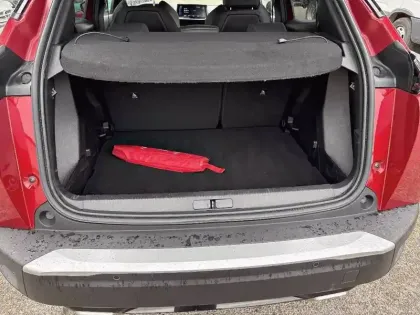 Photo 15 Peugeot 2008  PureTech 130 S&S EAT8