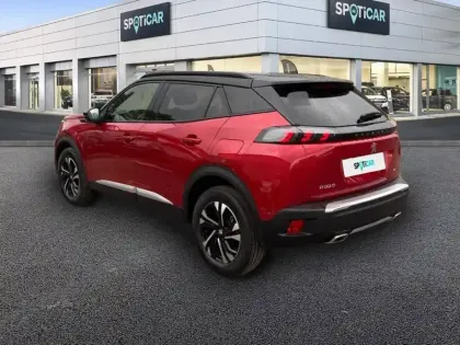 Photo 16 Peugeot 2008  PureTech 130 S&S EAT8