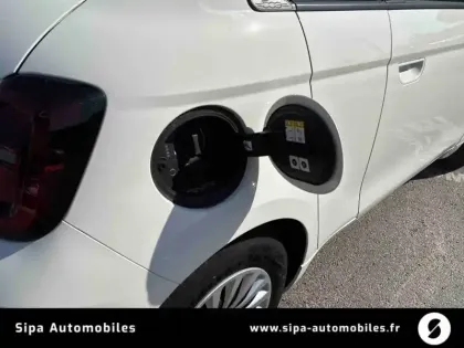 Photo 31 Fiat 500  3+1 e 95 ch