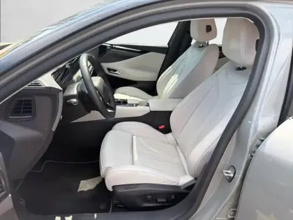 Photo 10 DS DS 4  Hybride E-Tense 225 EAT8