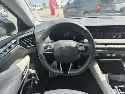 Photo 8 DS DS 4  Hybride E-Tense 225 EAT8