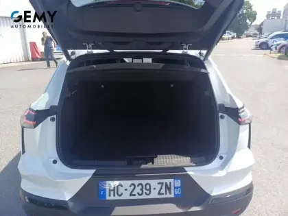 Photo 5 Renault Symbioz  E-Tech full hybrid 145