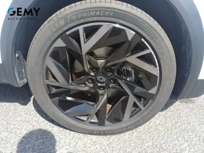Photo 11 Renault Symbioz  E-Tech full hybrid 145