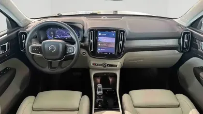 Photo 61 Volvo XC40  B3 163 ch DCT7