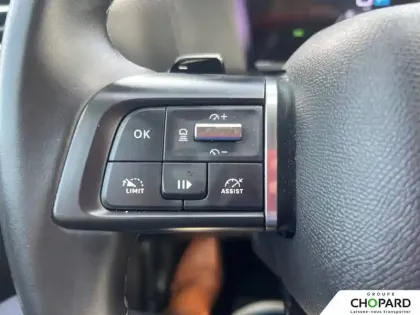Photo 13 Citroën C4  Hybride 136 e-DCS6