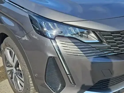 Photo 15 Peugeot 3008  Hybrid 225 e-EAT8