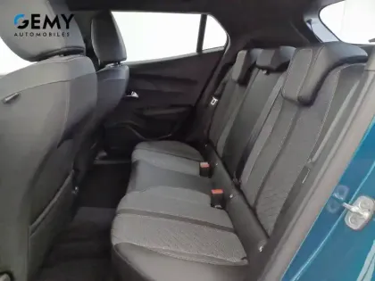 Photo 9 Peugeot 2008  Hybrid 136 e-DCS6