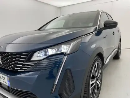 Photo 32 Peugeot 3008  Hybrid4 300 e-EAT8