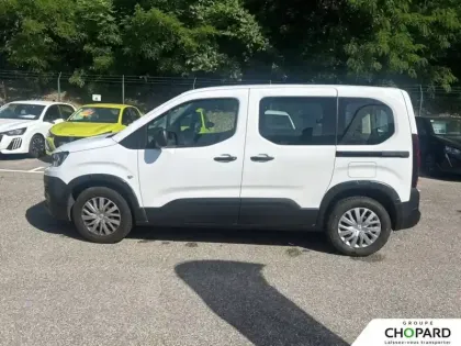 Photo 31 Peugeot Rifter  Standard PureTech 110 S&S BVM6