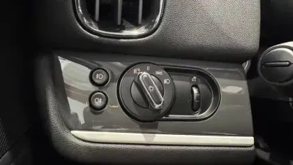 Photo 30 Mini Mini Countryman 136 - 88 ch ALL4 BVA6