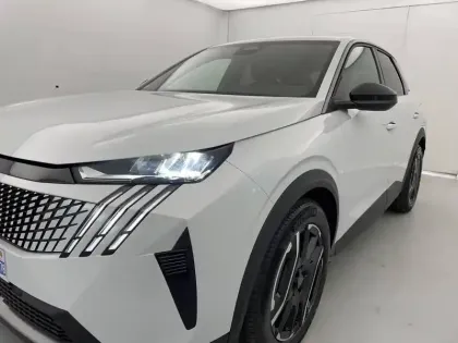 Photo 23 Peugeot 3008  Electrique 210 ch 73 kWh