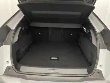 Photo 12 Peugeot 3008  Electrique 210 ch 73 kWh