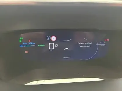 Photo 9 Peugeot 2008  Electrique 54 kWh 156 ch