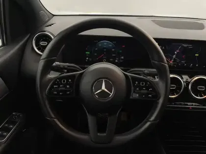 Photo 22 Mercedes Classe B  250 e 8G-DCT