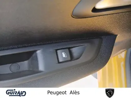 Photo 12 Peugeot 208  Electrique 50 kWh 136ch