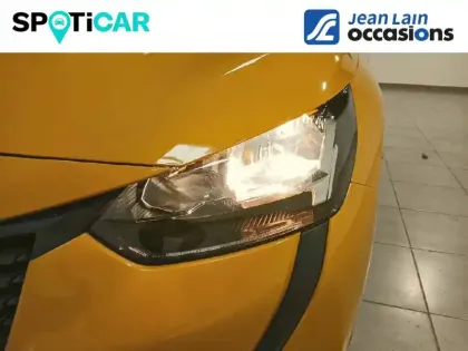 Photo 15 Peugeot 208  PureTech 75 S&S BVM5
