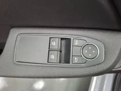Photo 30 Renault Clio  E-Tech full hybrid 145 ch GSR2
