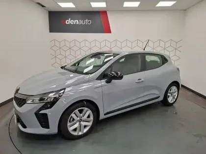 Photo 5 Renault Clio  E-Tech full hybrid 145 ch GSR2