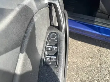 Photo 7 Renault Captur  E-Tech 145 - 21