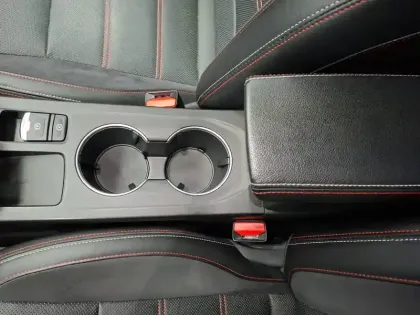Photo 32 Renault Arkana  E-Tech 145