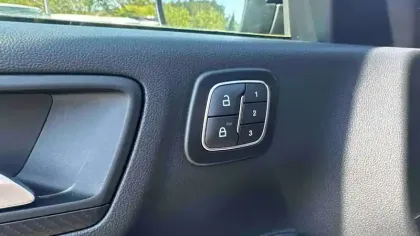 Photo 17 Ford Kuga  2.5 Duratec 243 ch PHEV Powershift