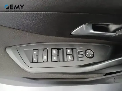 Photo 11 Peugeot 308  PHEV 180 e-EAT8