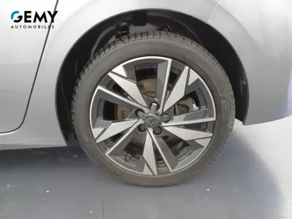Photo 10 Peugeot 308  PHEV 180 e-EAT8
