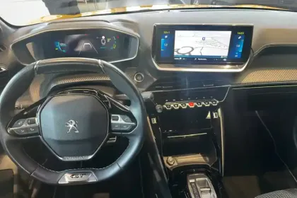 Photo 17 Peugeot 208  Electrique 50 kWh 136ch