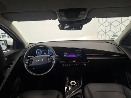 Photo 17 Kia Niro  EV Electrique 204 ch