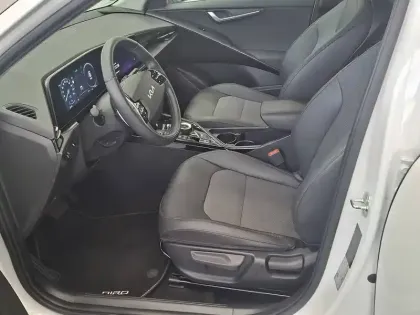 Photo 16 Kia Niro  EV Electrique 204 ch