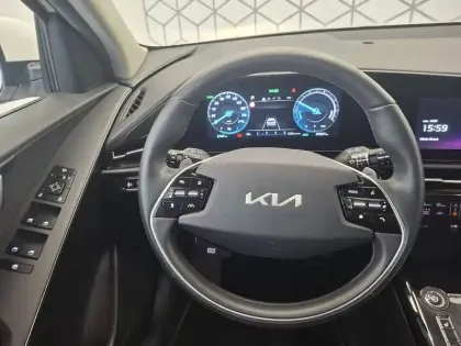 Photo 18 Kia Niro  EV Electrique 204 ch