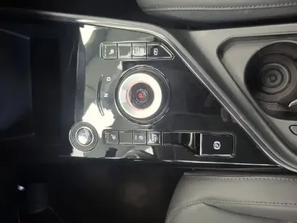 Photo 21 Kia Niro  EV Electrique 204 ch