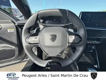 Photo 15 Peugeot 2008  Hybrid 145 e-DCS6