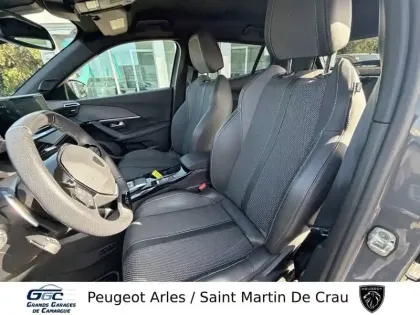 Photo 8 Peugeot 2008  Hybrid 145 e-DCS6