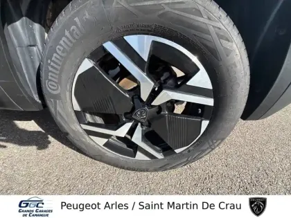 Photo 11 Peugeot 2008  Hybrid 145 e-DCS6