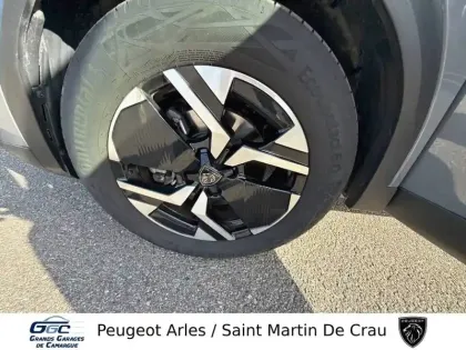 Photo 12 Peugeot 2008  Hybrid 145 e-DCS6